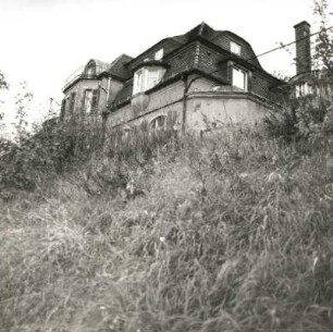 Cossebaude-Niederwartha, Meißner Straße 13. Villa (Sommersitz) (1919)