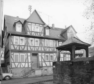 Fachwerkwohnhaus; Büdingen, Schloßgasse 9
