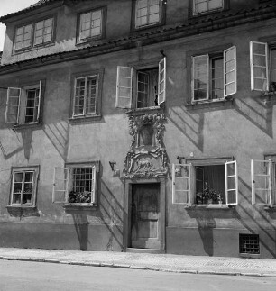 Haus Zum Blauen Fuchs & Haus Zu den Drei Goldenen Tassen & Haus Nr. 498