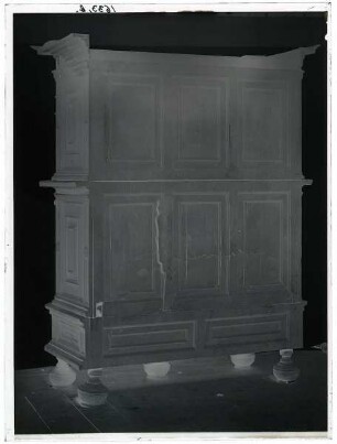 Rückseite Vierländer Schrank