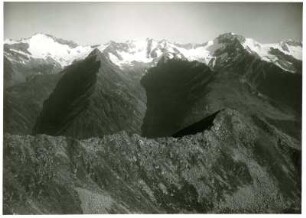 Alpen, Tirol, Ostalpen, Zillertaler Alpen, Blick vom Speikboden? auf den Zillertaler Hauptkamm von Süden