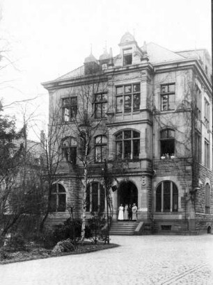 Erster Weltkrieg - "Reservelazarett Abt. IV, Weihnachten 1917" (Kunstgewerbeschule Westendstraße). Kunstgewerbeschule Westendstraße (Reinhold-Frank-Straße) 81
