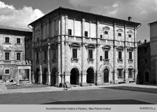 Palazzo Nobili-Tarugi, Palazzo Nobili, Palazzo Tarugi, Montepulciano
