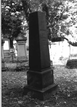 Grabstein 343 [Hahn S. 77 Grab-Nr. 265]