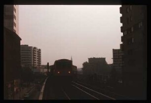 Diapositiv: Skalitzer Straße, Kottbusser Tor, 1985