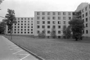 Wohnraum-Suchaktion des Allgemeinen Studentenausschusses AStA der Universität Karlsruhe "Studenten suchen Wohnraum"
