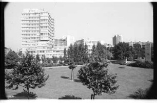 Kleinbildnegativ: Mehringplatz, 1980