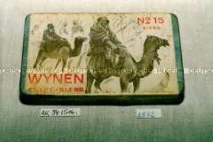 Blechdose für 50? Zigaretten "WYNEN EGYPT.-BLEND No 15 GIZEH" (Abbildung einer Gruppe von Kamelreitern)