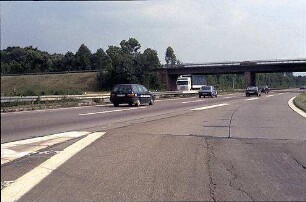 Einfahrt West zu Hauptfahrbahn West (Karlsruhe Richtung Basel)