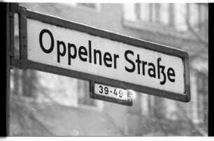 Kleinbildnegativ: Oppelner Str. 41-42, 1984