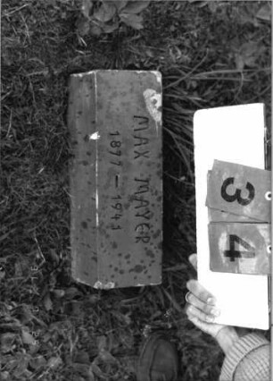 Grabstein 34
