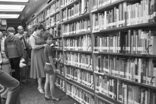 Inbetriebnahme des neuen Bücherbusses der Stadtbibliothek Karlsruhe