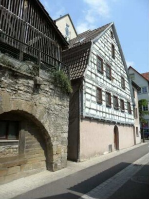 Stadtbild-Ansicht im Westsüdwesten-Bürgelestorstraße (Unterstadt) mit Gebäudebestand im Nordosten (im Kern 17 Jh) in Übersicht