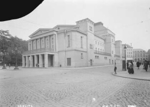 Gerhart-Hauptmann-Theater