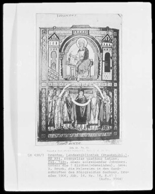 Evangelia quattuor Latine — Der Evangelist Johannes und die sieben Kirchengemeinden, Folio 122verso