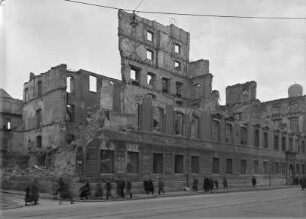 Bayerische Akademie der Wissenschaften & Ehemaliges Jesuiten-Kollegium