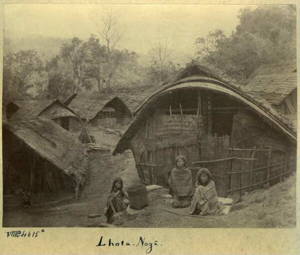 Dorfansicht der Lhota -Naga