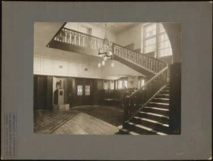 Villa des Kommerzienrates Götz (Postpräsidentenvilla), Regensburg: Foyer
