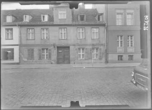 Potsdam. Jägerstraße 5. Wohnhaus. Straßenfront