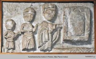 Stifterfamilie mit einem Plan der Kirche
