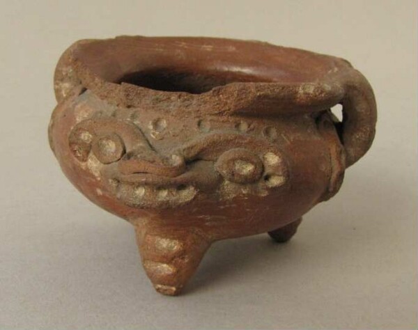 Clay vessel