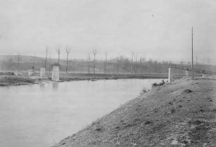 Versetzung des Obereisesheimer Steges nach Untereisesheim/Neckar