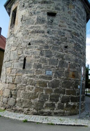 Themar: Stadtmauer mit Wehrturm