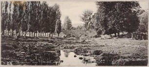 Flusslandschaft mit Brücke