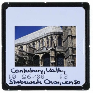 Canterbury, Kathedrale : Außenansicht, Strebewerk Chor, von Südosten