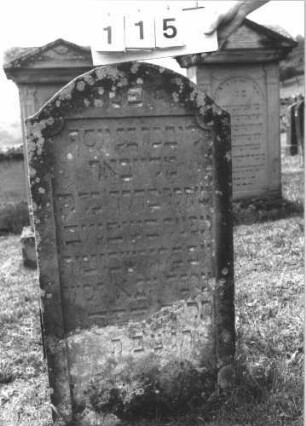 Grabstein 115