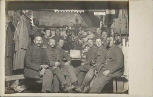 [Weihnachten bei Soldaten]