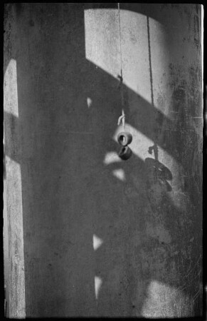 Schatten einer industriellen Anlage