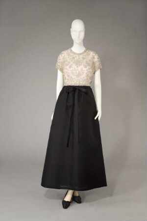 Rosa-schwarzes Abendensemble