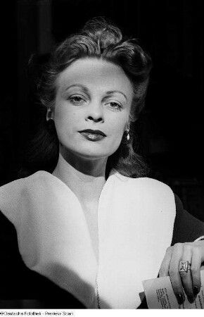 Frauenporträt Gloria Astor