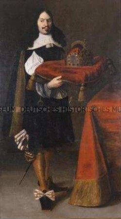 Georg Ludwig Graf Sinzendorf, der Reichsschatzmeister mit der Krone des Heiligen Römischen Reiches