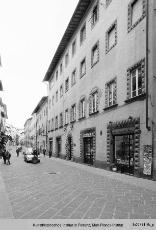 Palazzo, Volterra