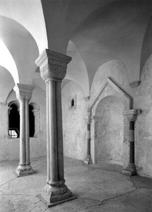 Evangelische Münsterkirche & Ehemalige Kanonissen-Stiftskirche Sankt Anastasius und Innocentius — Empore