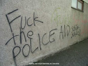 Fuck the poLICE AND schiller- schule!!!