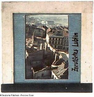Lublin. Blick von einem erhöhten Standpunkt auf Häuserruinen