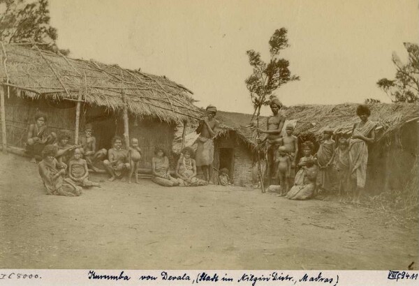 Stadt im Nilgiri Distrikt, Kurumba von Derala