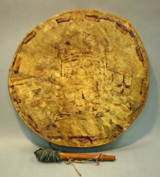 Drum with mallet