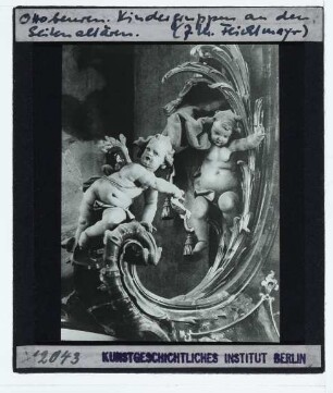 Ottobeuren, Klosterkirche, St. Annenaltar (Altarblatt von J. Zick) : Putti