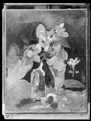Stilleben mit Blumen und Idol