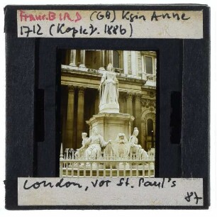 London, Denkmal der Queen Anne