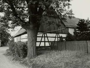 Glauchau-Jerisau, Scheune, Straßenansicht