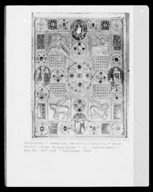 Buchdeckel eines Evangeliars