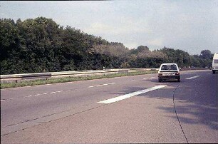 Ausfahrt aus Kreisel (Karlsruhe Richtung Freiburg) zu B31a (Umkirch Richtung Freiburg)