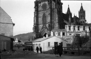 Freiburg i. Br.: Behelfsbau, Ruine, Münster und Franzosen