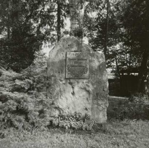 Kriegerdenkmal für die Gefallenen des 106. Regiments : Glauchau, Lichtensteiner Straße 39, Friedhof, Kriegerdenkmal für die Gefallenen des 106. Regiments