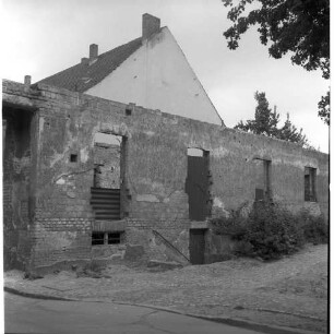 Negativ: Ruine, Siedlung Lindenhof, 1953